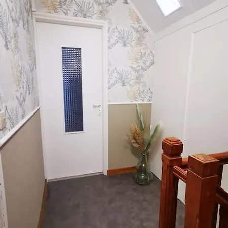 Vakantiehuis Maison De Pour 12 Personnes *