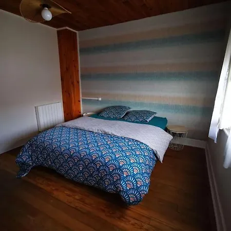 Holiday home Maison De Pour 12 Personnes